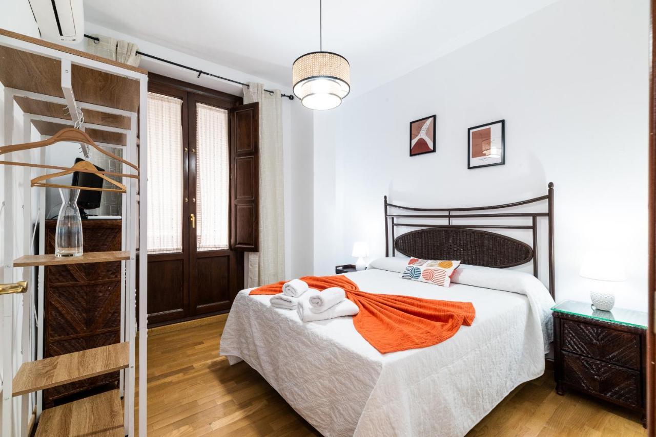 Apart. Santa Paula En Apartment Granada